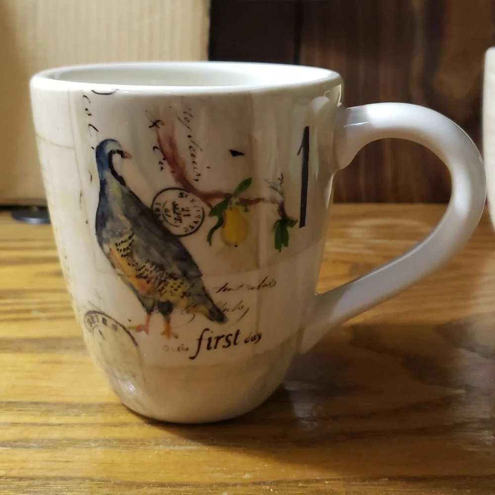 Williams Sonoma Festive 12 Days of Christmas Art in Cream and Brown Mugs(4)